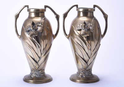 Lot 370 - A pair of French art nouveau bronze vases