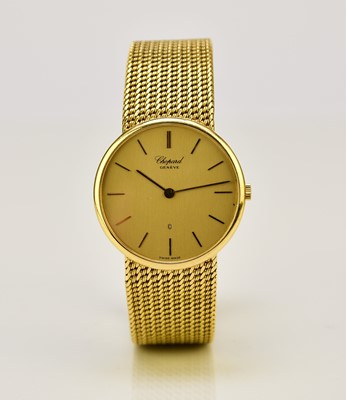 Lot 121 - Chopard Geneve: A gentleman's 18ct gold bracelet watch