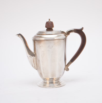 Lot 38 - A silver coffee pot