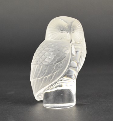 Lot 289 - Lalique Crystal owl