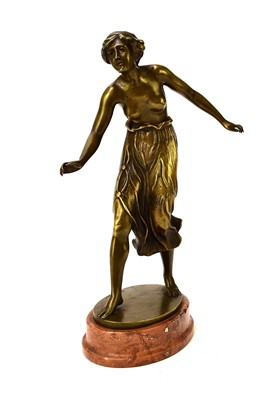 Lot 528 - A bronze figure of a semi-nude girl, signed Rochlitz