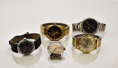 Lot 391 - A group of five gentleman's wristwatches