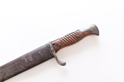 Lot 74 - WW1 Imperial German M98/05 'Butcher' sawback bayonet