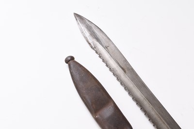 Lot 74 - WW1 Imperial German M98/05 'Butcher' sawback bayonet