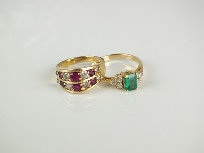 Lot 122 - Two stone set rings