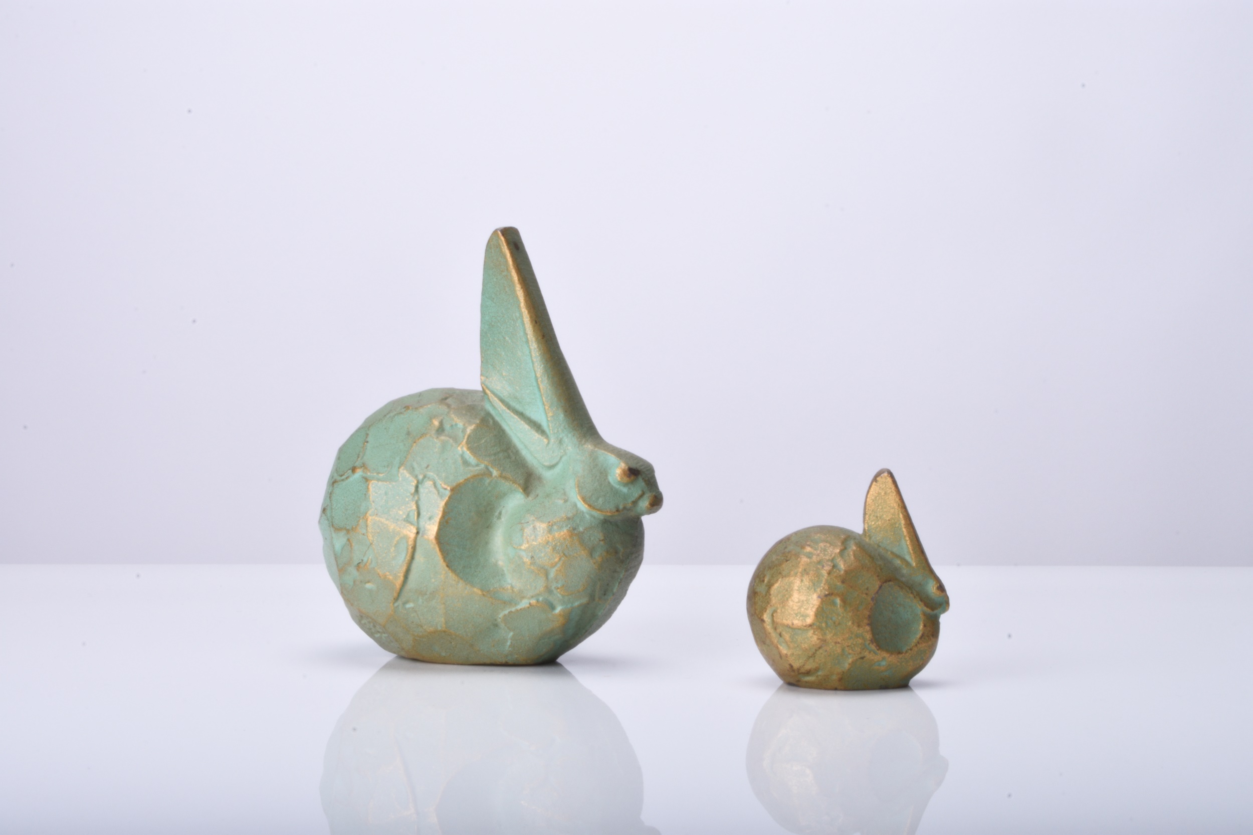 Lot 233 - Saegusa Sotaro: Two pairs of bronze animal