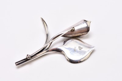 Lot 305 - An Anton Michelsen Danish silver stylised flower brooch