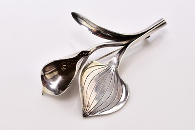 Lot 305 - An Anton Michelsen Danish silver stylised flower brooch