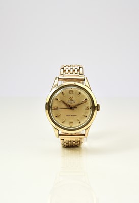 Lot 405 - Cyma: A gentleman's gold plated wristwatch