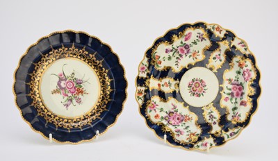 Lot 22 - Two 18th-century Worcester dessert plates