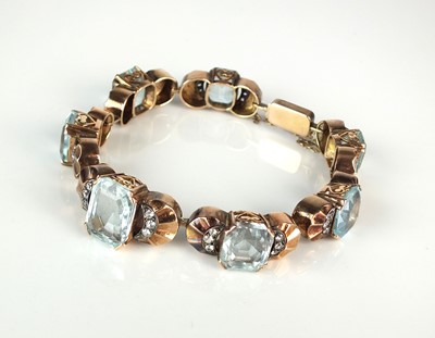 Lot 39 - A mid-20th century graduated aquamarine bracelet