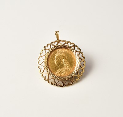 Lot 163 - A Victoria half sovereign pendant