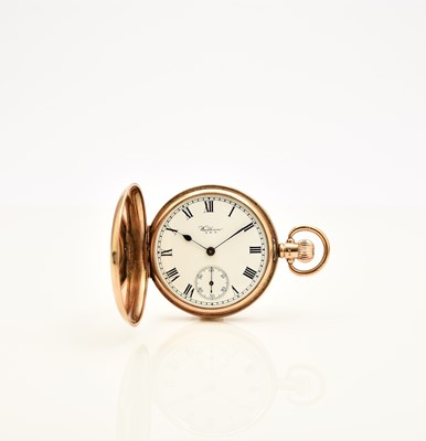 Lot 384 - Waltham: A 9ct gold hunter pocket watch