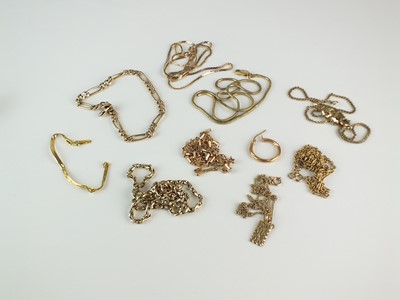 Lot 266 - A small collection of jewellery