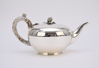 Lot 105 - A Victorian silver teapot