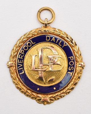 Lot 199 - Liverpool Daily Post - Points Medal, 9ct gold and blue enamel, circular medal Birmingham 1935