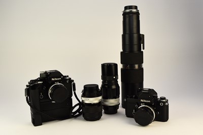 Lot 602 - A collection of roll film cameras, lenses and accessories