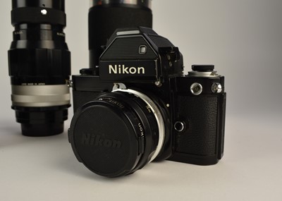 Lot 602 - A collection of roll film cameras, lenses and accessories