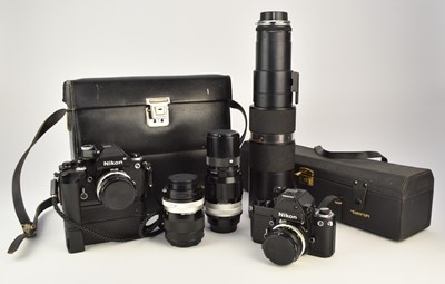 Lot 602 - A collection of roll film cameras, lenses and accessories