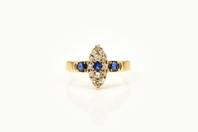 Lot 374 - An 18ct gold Edwardian sapphire and diamond ring