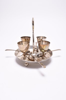 Lot 153 - A Victorian silver egg cruet