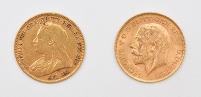 Lot 203 - Victoria "Old Head" half Sovereign dated 1894 and George V half Sovereign dated 1914 (2)