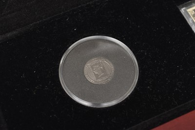 Lot 253 - The London Mint Office. Penny Black 170th anniversary stamp and gold coin set