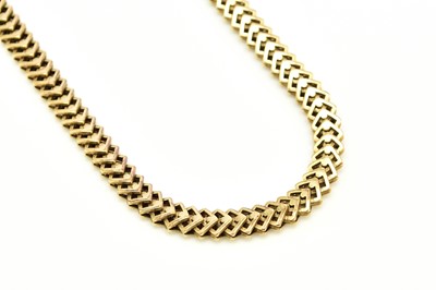 Lot 35 - A 14ct yellow gold decorative link necklace