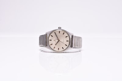 Lot 489 - Omega: A gentleman's stainless steel Geneve wristwatch