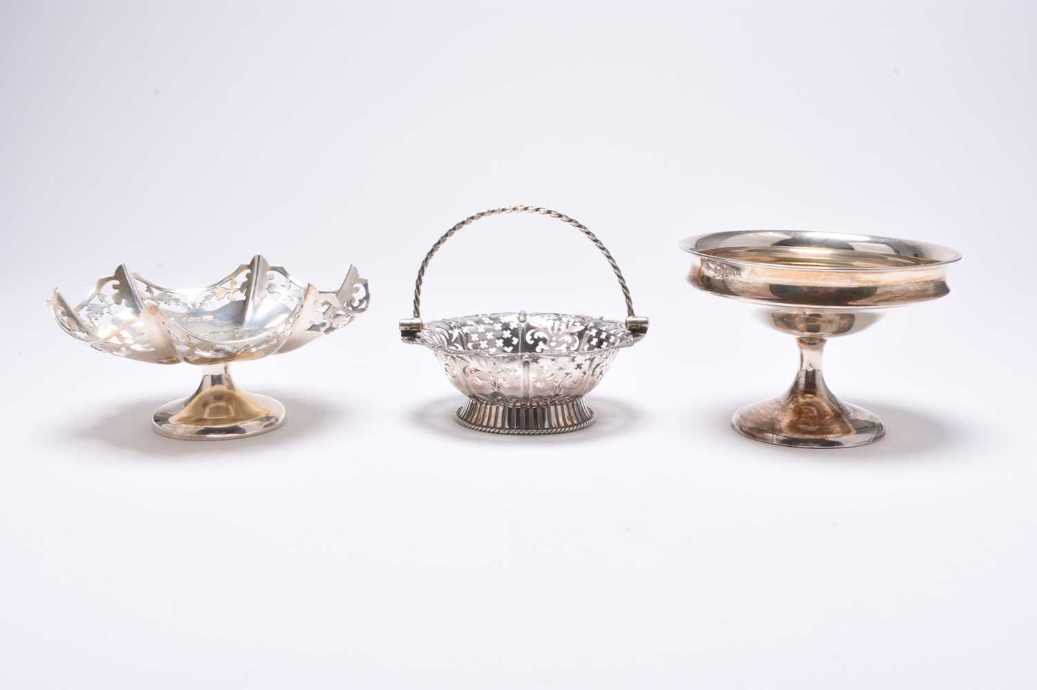 Lot 151 - Three silver bowls