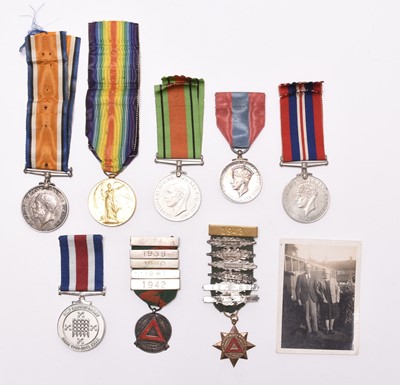 Lot 139 - WW1 and WW2 medal group