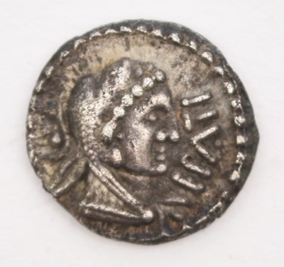 Lot 255 - Britain - Celtic coinage, Atrebates and Regni silver unit - head of Hercules