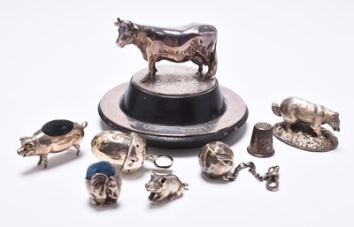 Lot 113 - A small collection of novelty silver