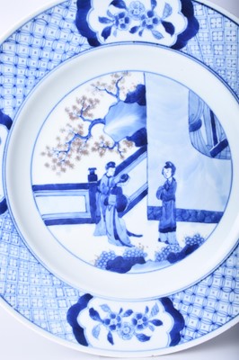 Lot 63 - A Chinese blue and white 'Romance of the Western Chamber' dish, Kangxi