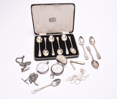 Lot 79 - A small collection of silver