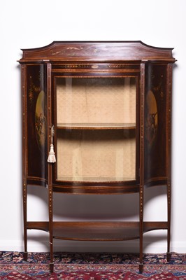 Lot 254 - A painted mahogany Vernis Martin style display cabinet