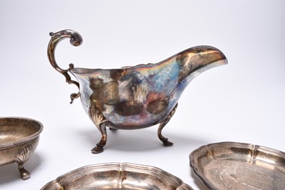 Lot 1 - A silver sauce boat and salt