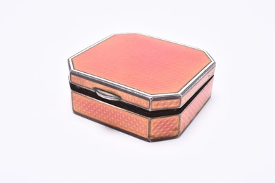 Lot 173 - An Art Deco silver and enamel box