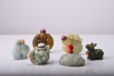 Lot 160 - A group of six Chinese jade and hardstone snuff bottles, 19th/20th century