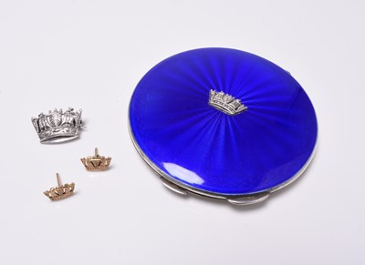 Lot 279 - Naval interest- a pair of earrings, brooch and compact