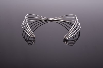 Lot 257 - A Georg Jensen silver 'Alliance' choker / collar