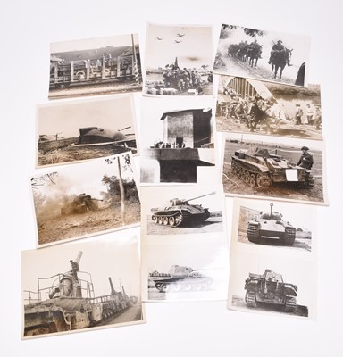 Lot 40 - WW2 Press Photography - German Military subjects.