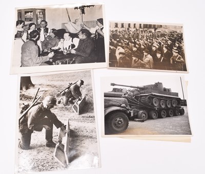 Lot 40 - WW2 Press Photography - German Military subjects.