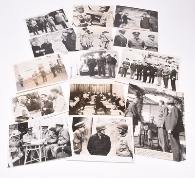 Lot 42 - Press Photography - Chamberlain visits Munich, Allied figures and British War Cabinet