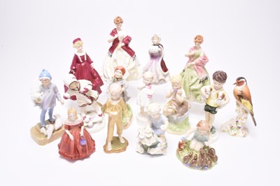 Lot 139 - Sixteen Royal Worcester figures and two Paragon figures