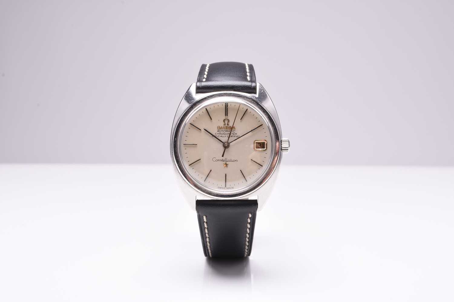 Lot 101 - Omega: A gentleman's stainless steel Constellation wristwatch