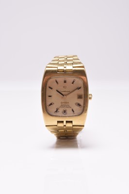 Lot 94 - Omega: A gentleman's 18ct gold Constellation bracelet watch