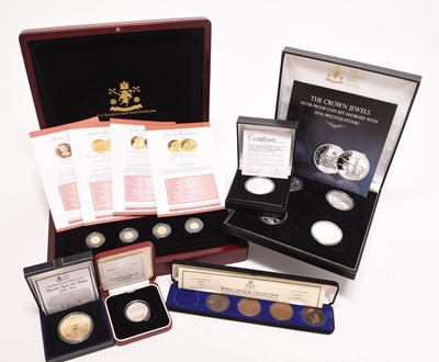 Lot 150 - Four "Gold Miniatures" - proof, pure gold - 14mm diam - 1.22gms