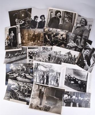 Lot 11 - PRESS PHOTOGRAPHY. - WOMEN AT WAR, WW2