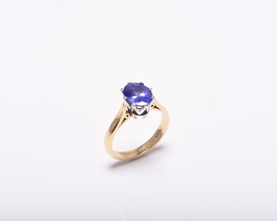 Lot 207 - An 18ct gold single stone tanzanite ring